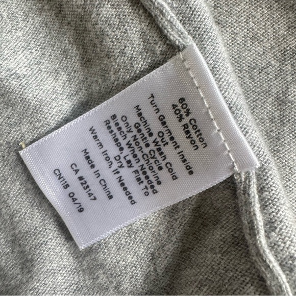 Talbots Gray Short Sleeve Sweater Boat Neck black floral XS - Picture 6 of 8